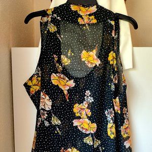 American Rag Top XXl Juniors or XL Womens